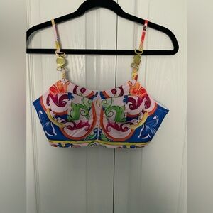 NWT Rossello Colorful Women's Crop Top